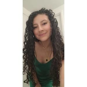 Meet your Posher, Gabriela